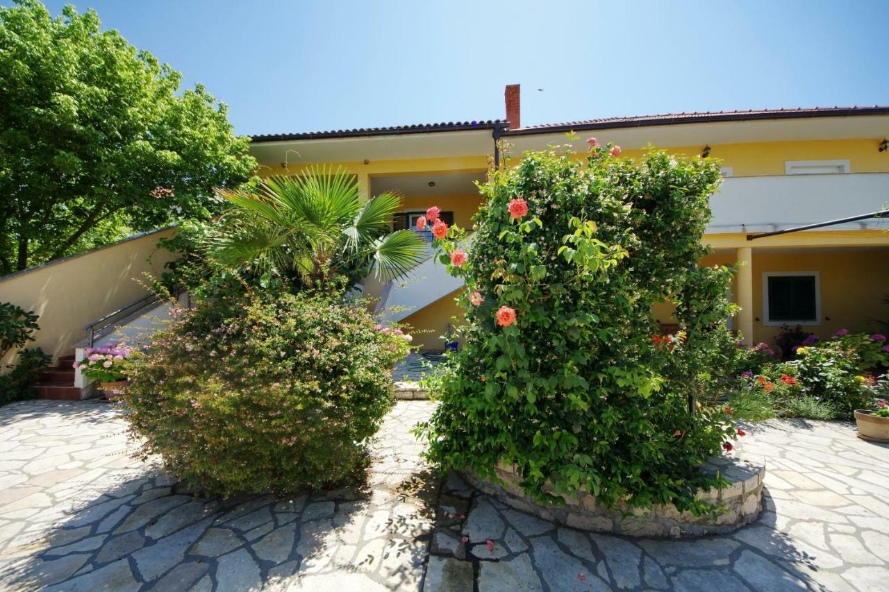 Apartman Marija Posedarje Exterior photo