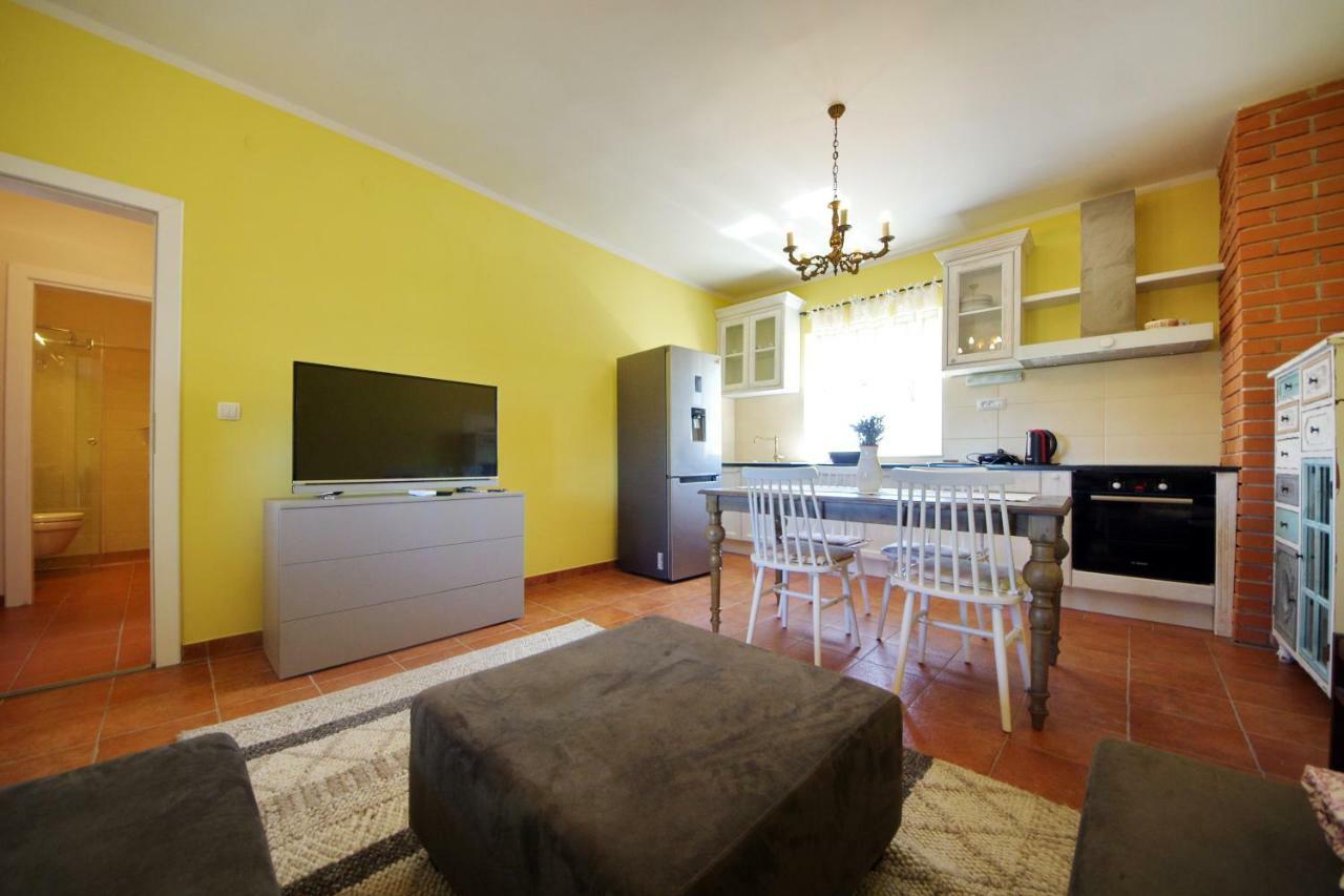 Apartman Marija Posedarje Exterior photo